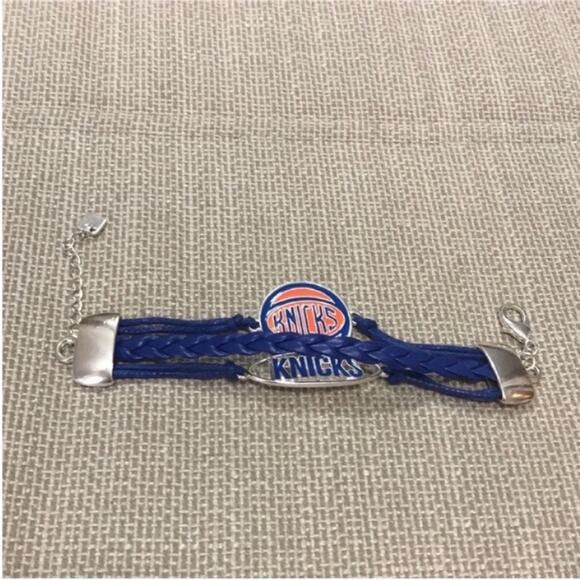 NBA New York Knicks Braided Bracelet - Picture 2 of 7